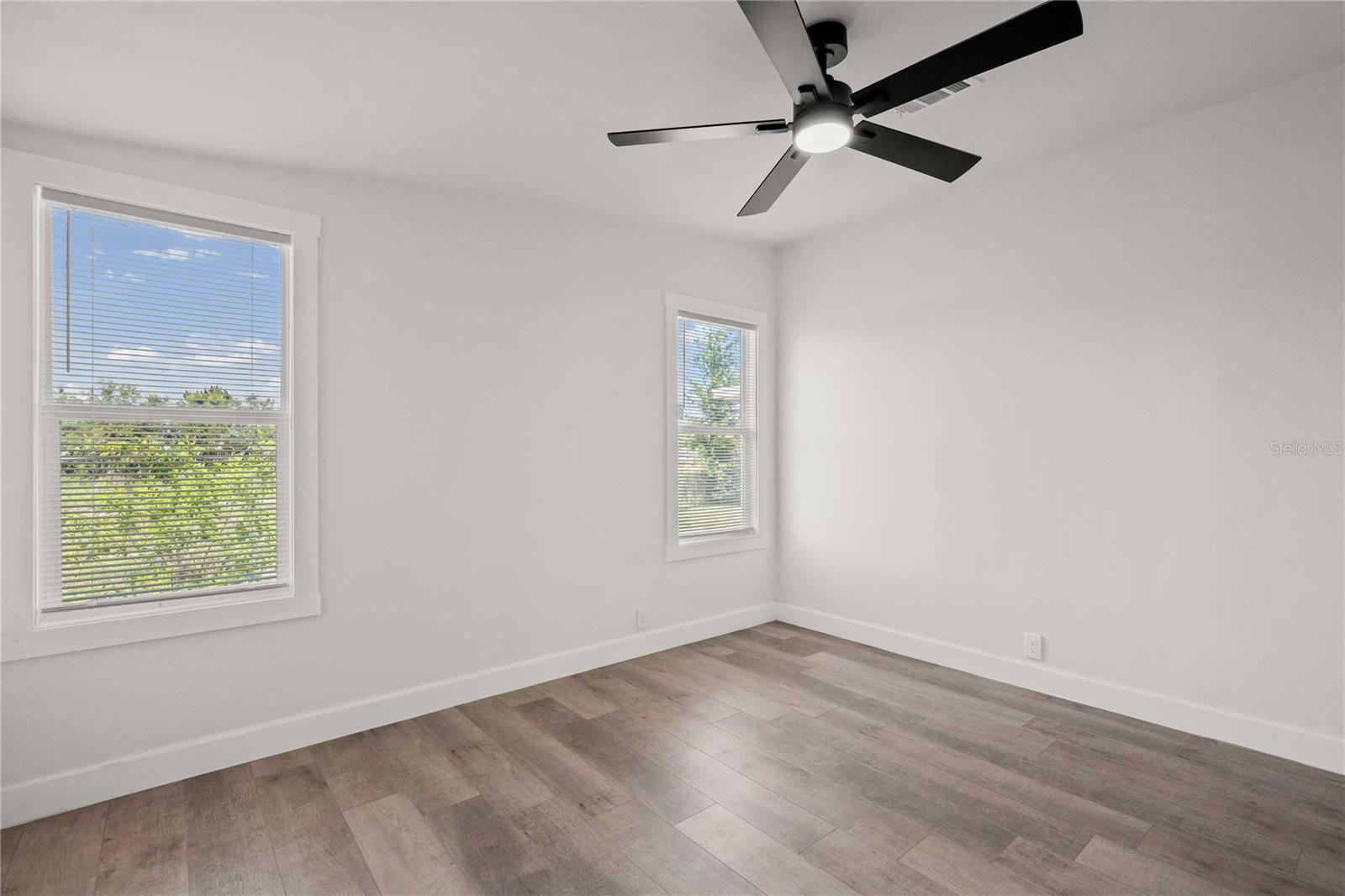 34010 ESTATES LN — photo 17