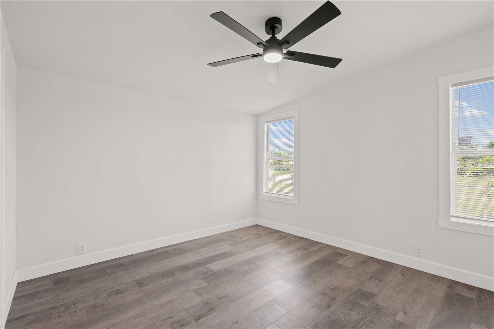 34010 ESTATES LN — photo 16