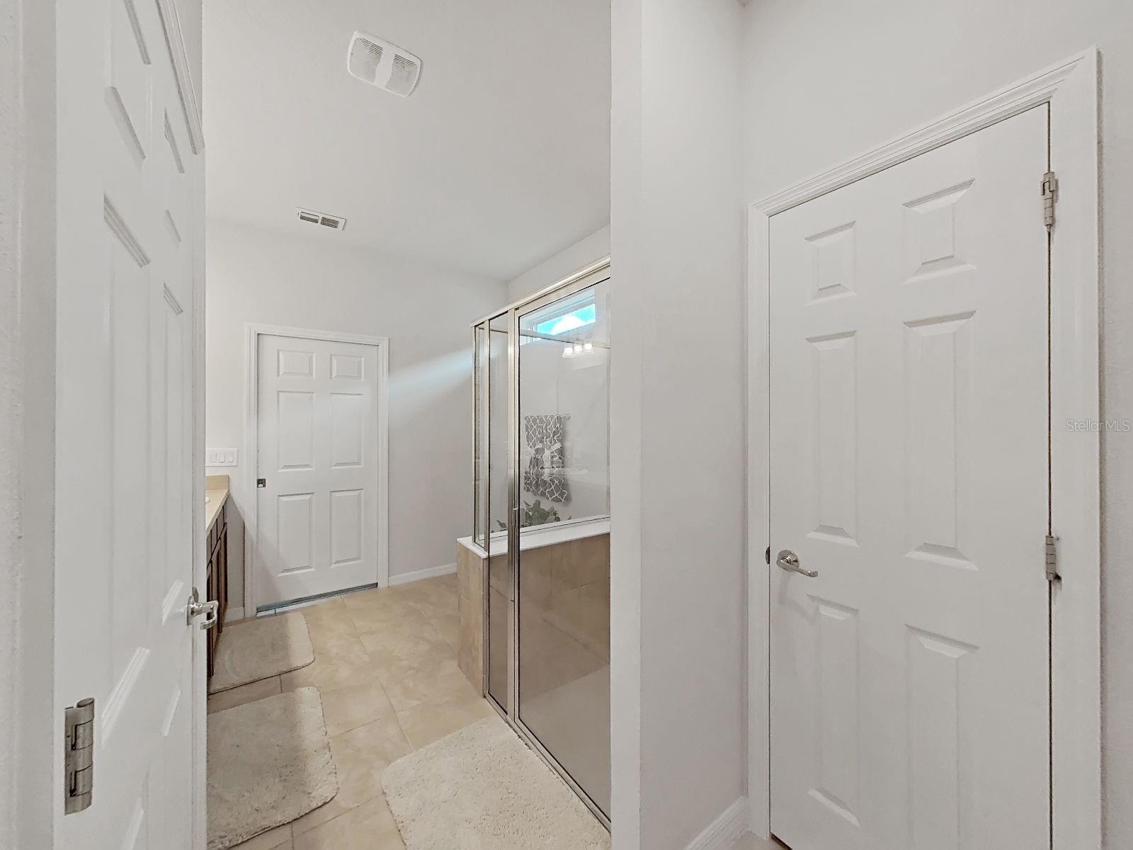 11121 GREEN HARVEST DR — photo 24