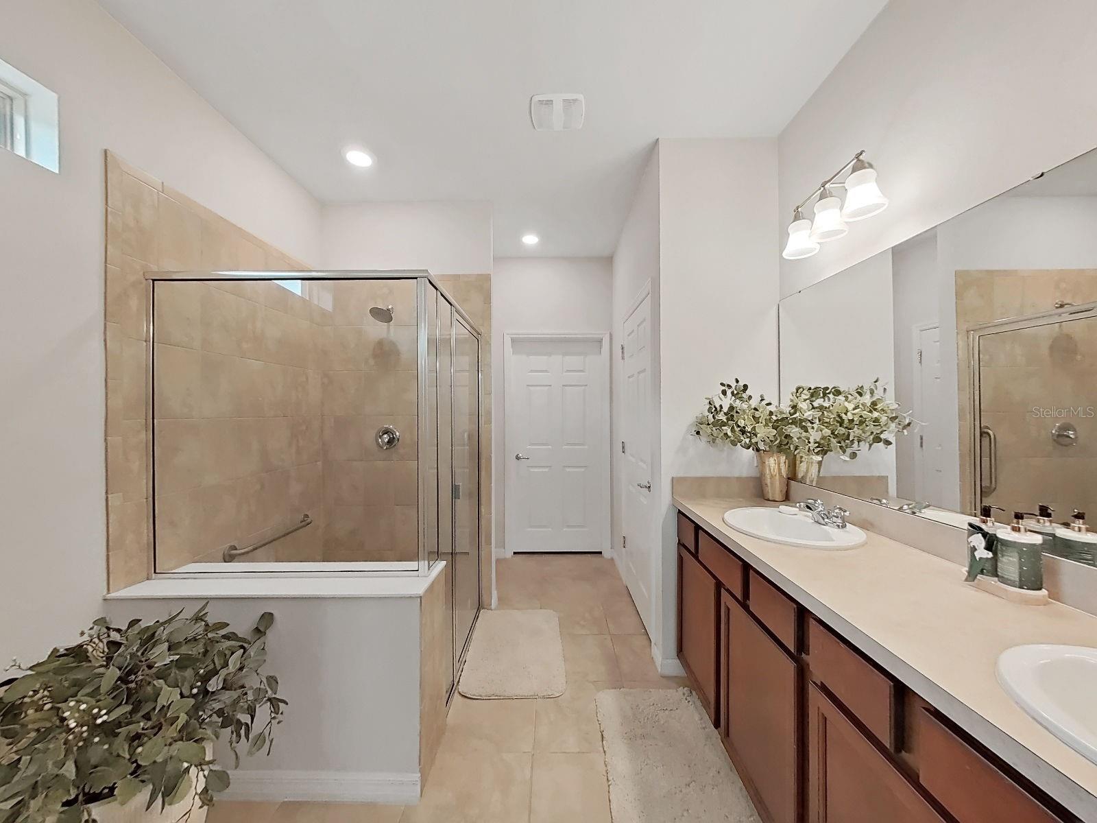 11121 GREEN HARVEST DR — photo 23