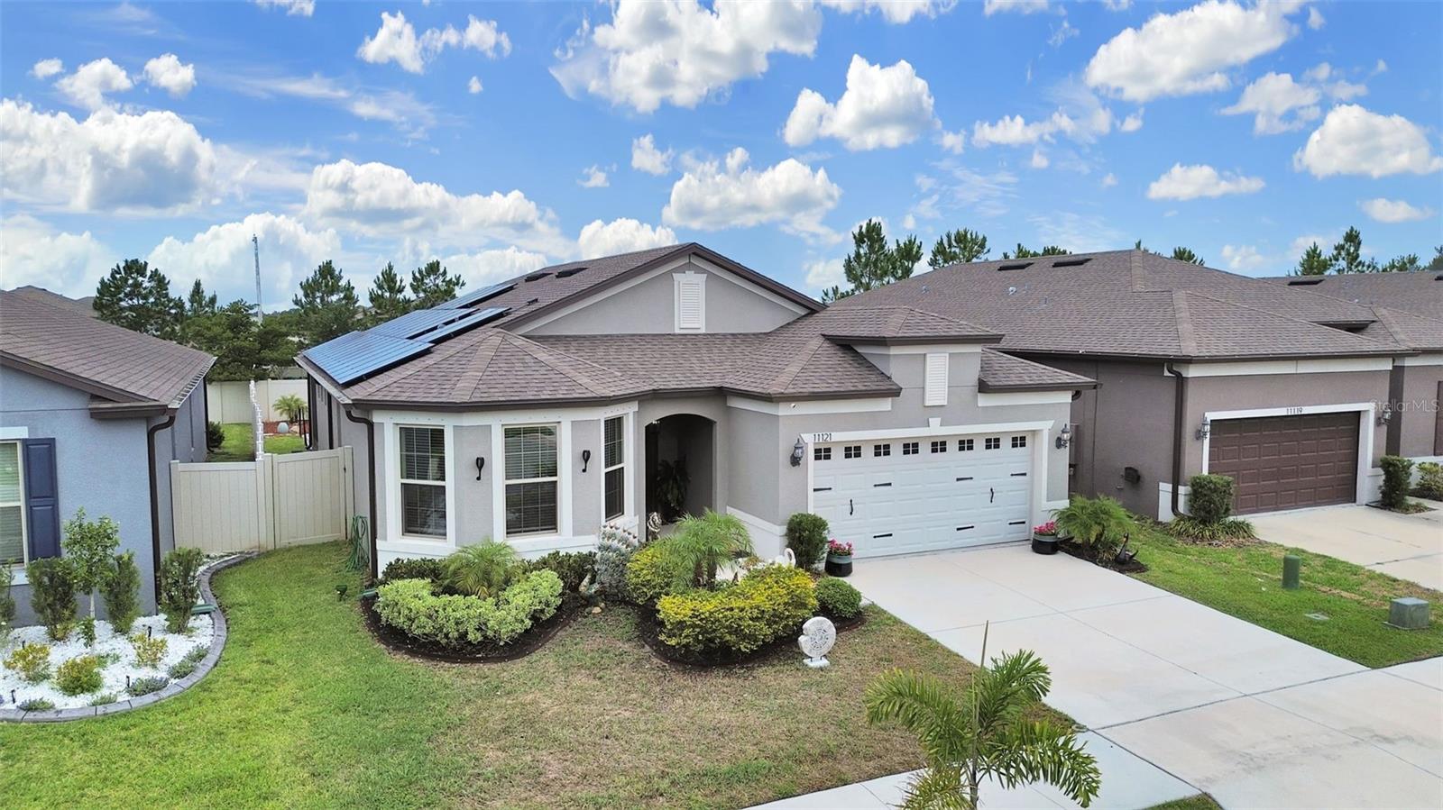 11121 GREEN HARVEST DR — photo 2