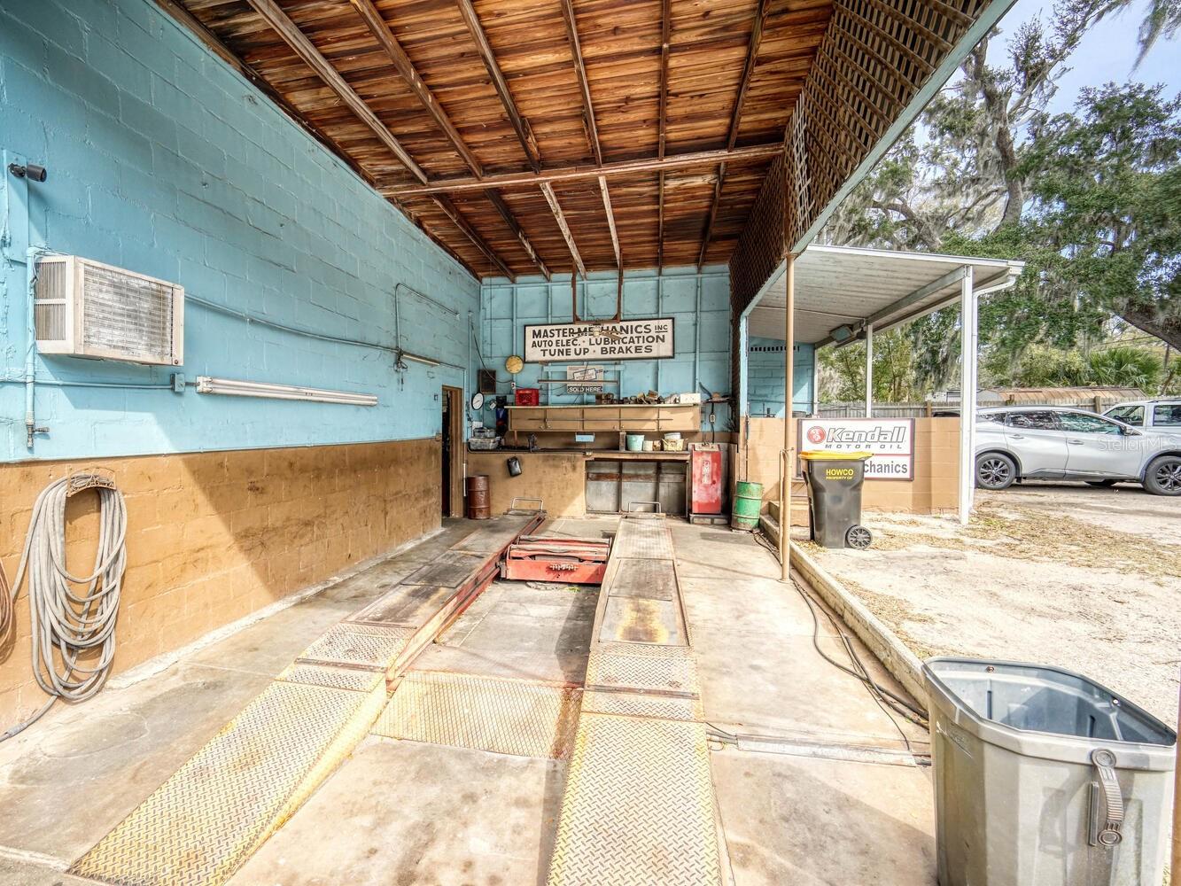 6118 GRAND BLVD — photo 50