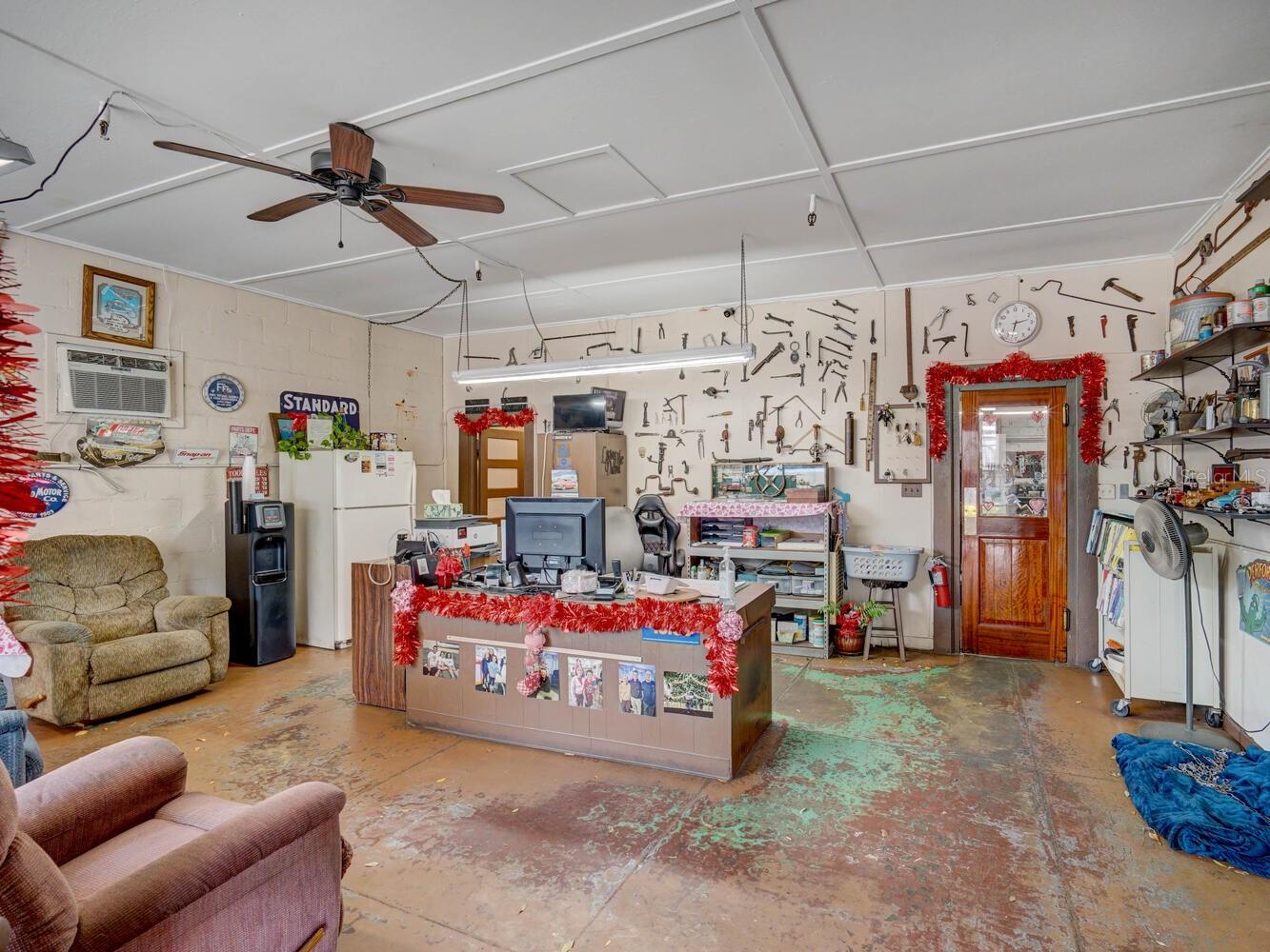 6118 GRAND BLVD — photo 14