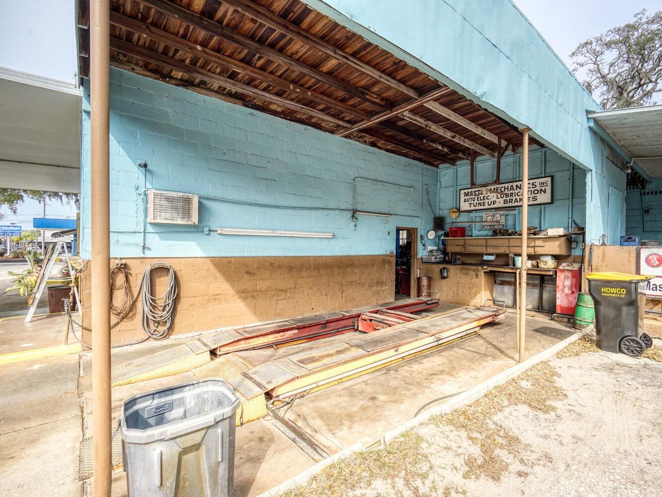 6118 GRAND BLVD — photo 49