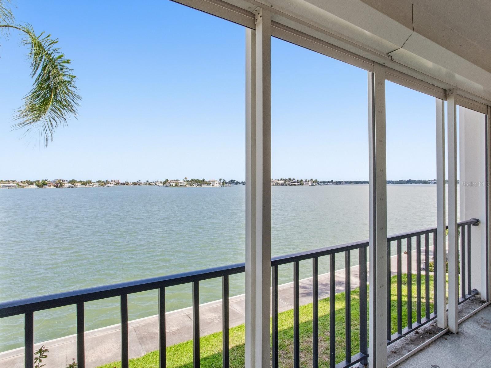 7920 SUN ISLAND DR S #202 — photo 7