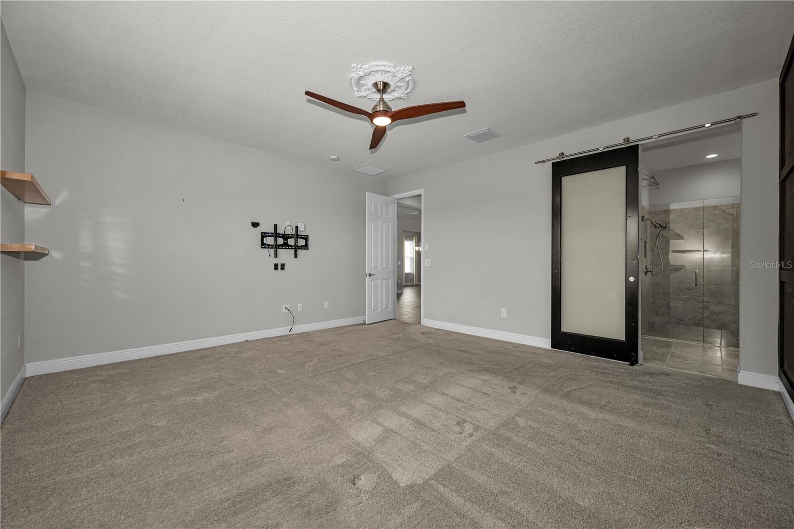 18233 ROSEATE DR — photo 26