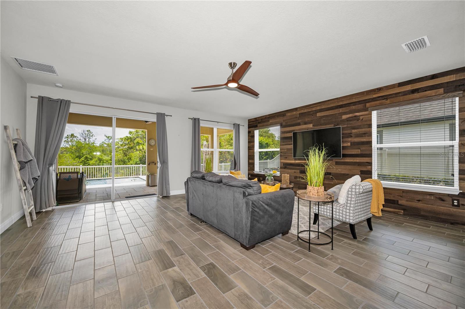 18233 ROSEATE DR — photo 21