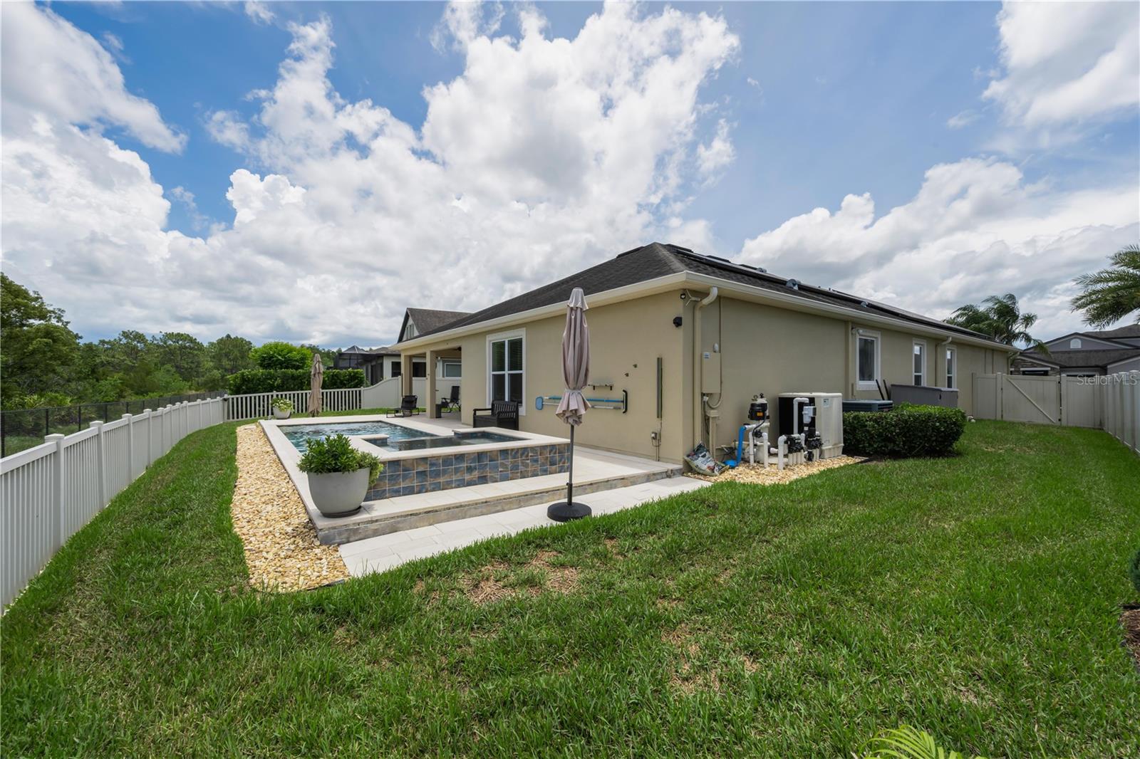 18233 ROSEATE DR — photo 46