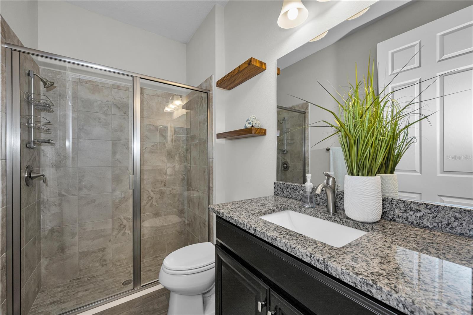 18233 ROSEATE DR — photo 39
