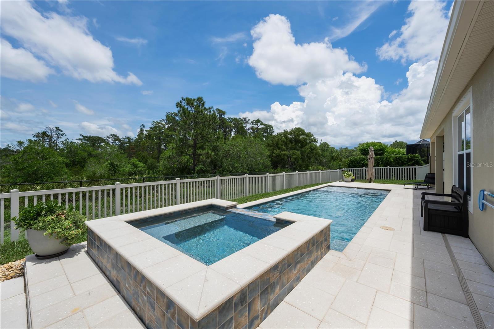 18233 ROSEATE DR — photo 4