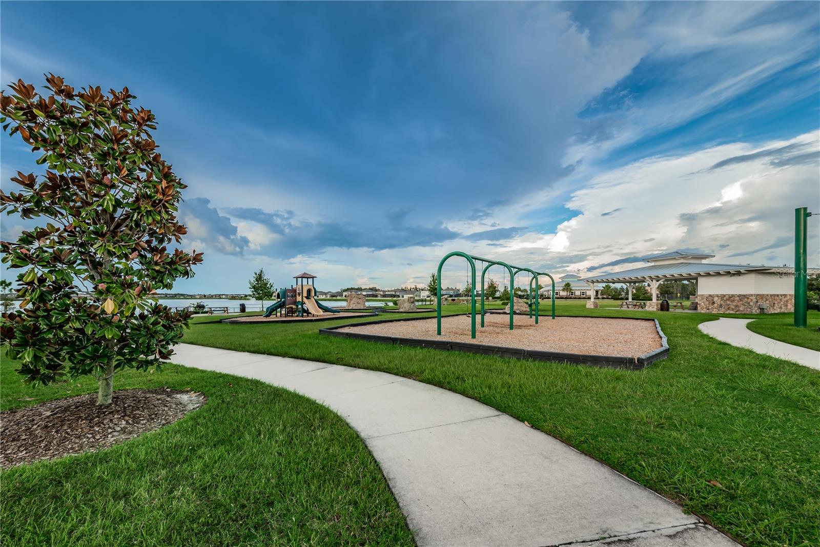 18233 ROSEATE DR — photo 64