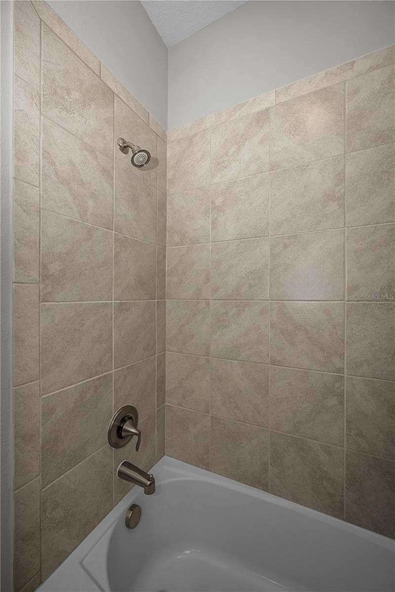 18233 ROSEATE DR — photo 36