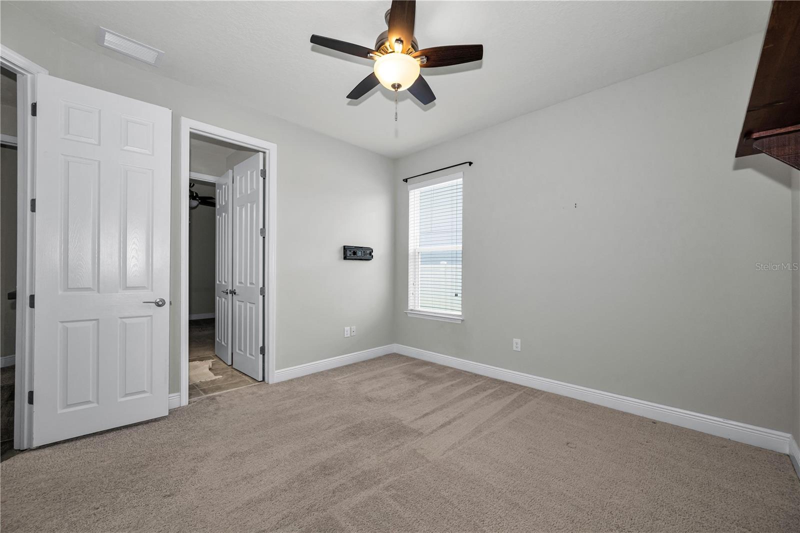 18233 ROSEATE DR — photo 37