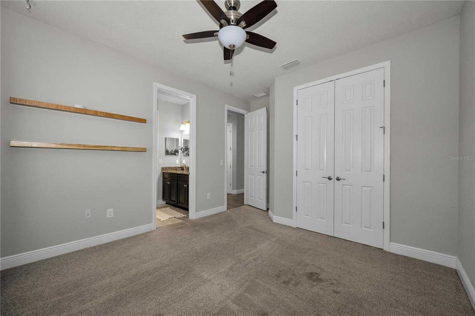 18233 ROSEATE DR — photo 33