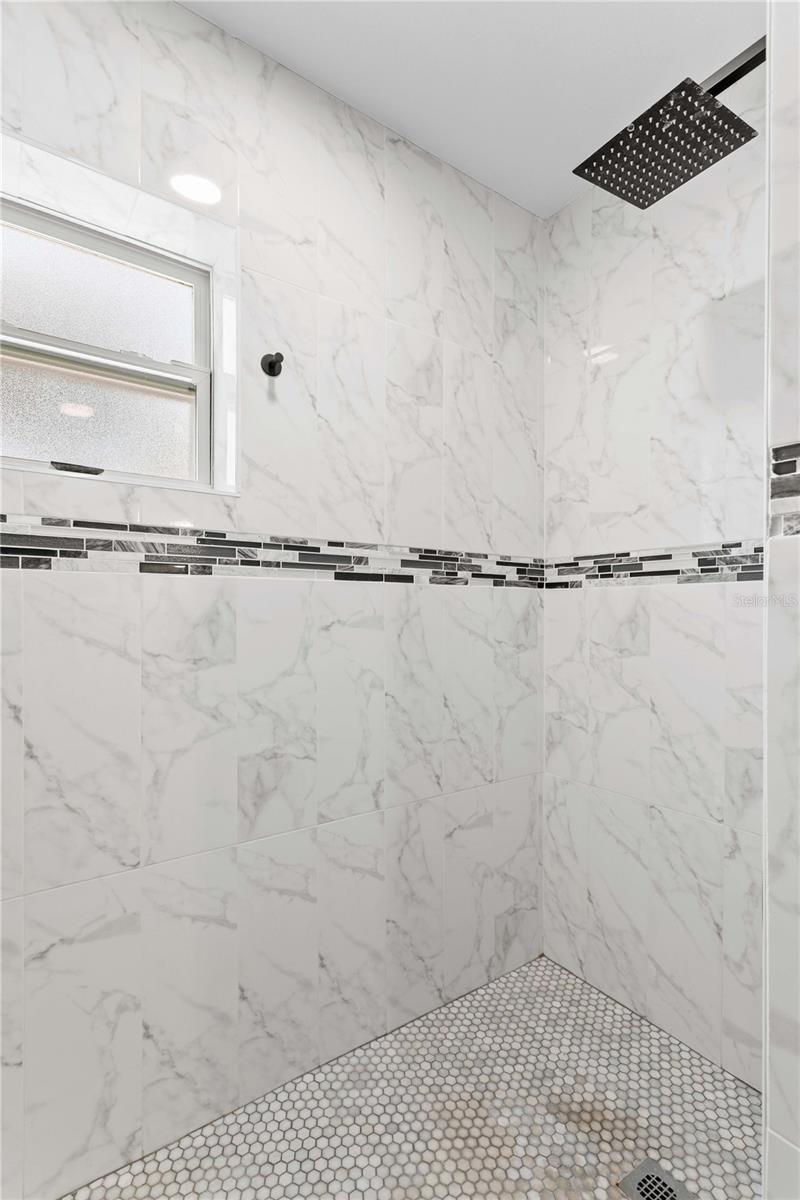 520 LAKE MAGGIORE BLVD S — photo 30