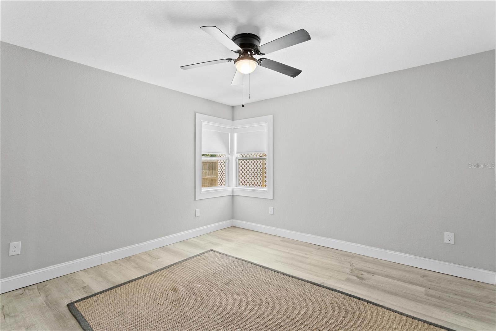 520 LAKE MAGGIORE BLVD S — photo 27