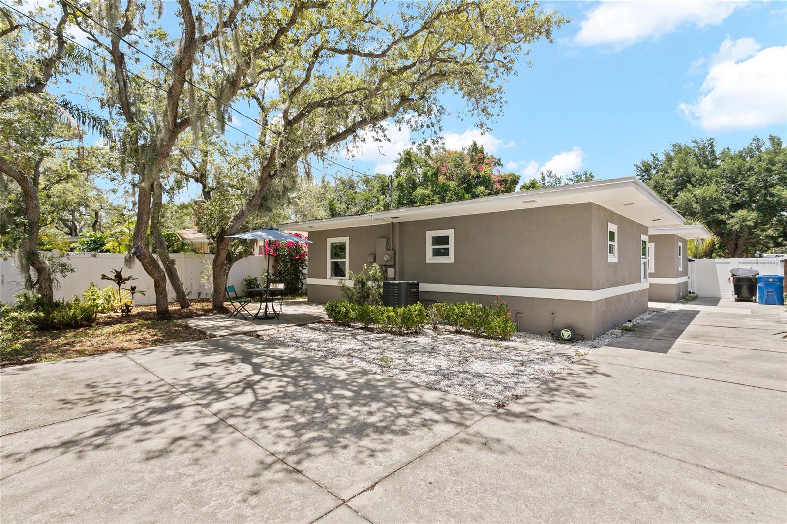 520 LAKE MAGGIORE BLVD S — photo 33
