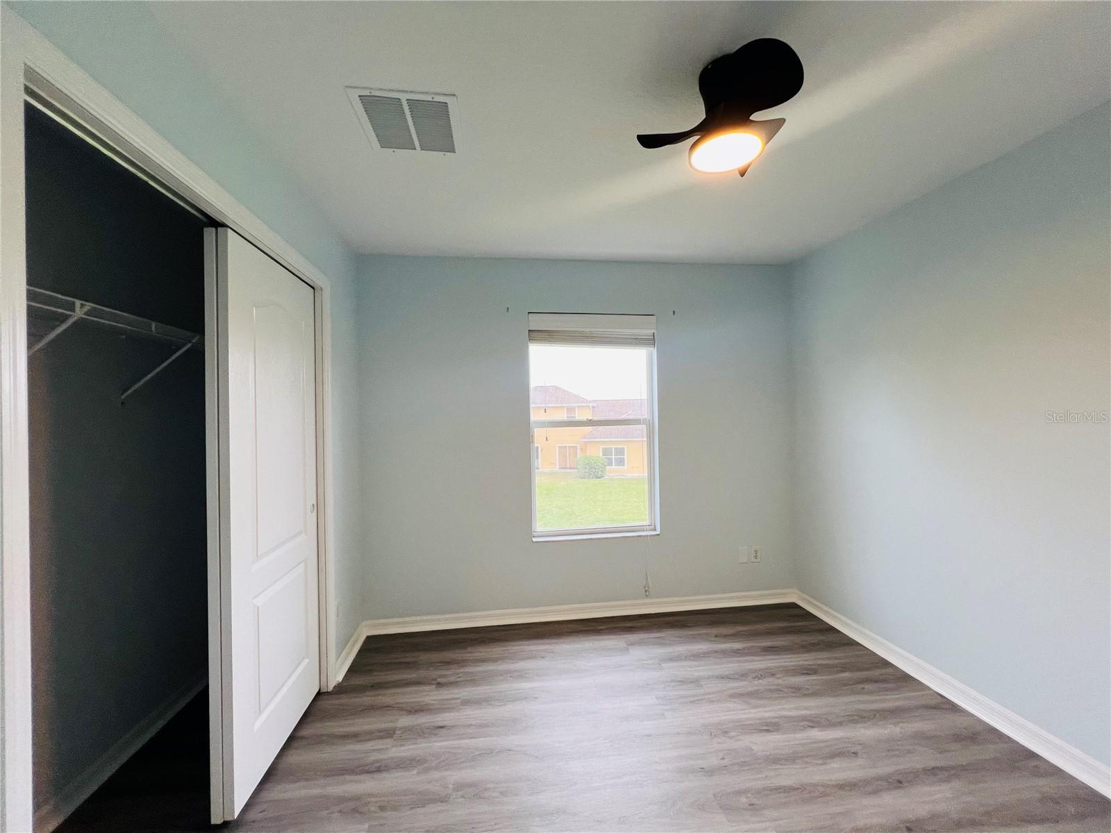 9096 IRON OAK AVE — photo 13