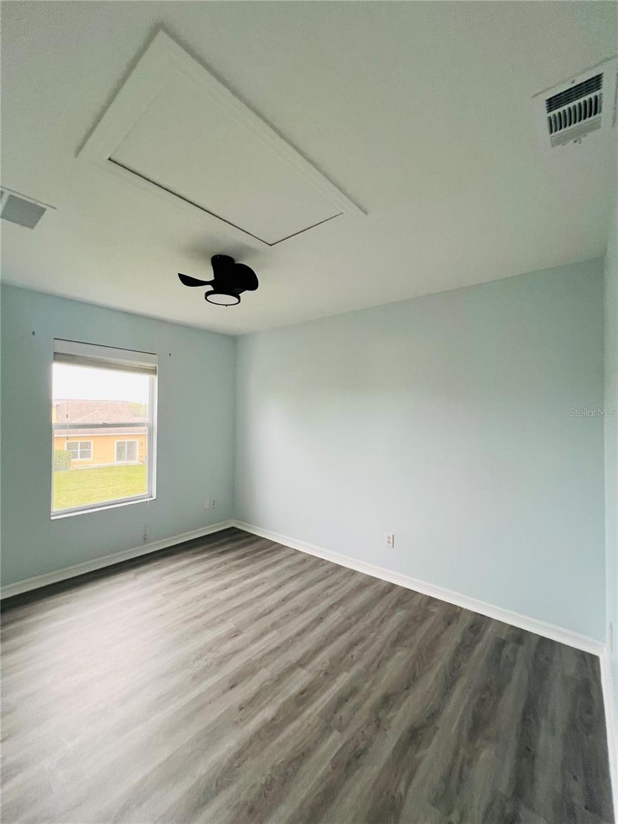 9096 IRON OAK AVE — photo 12