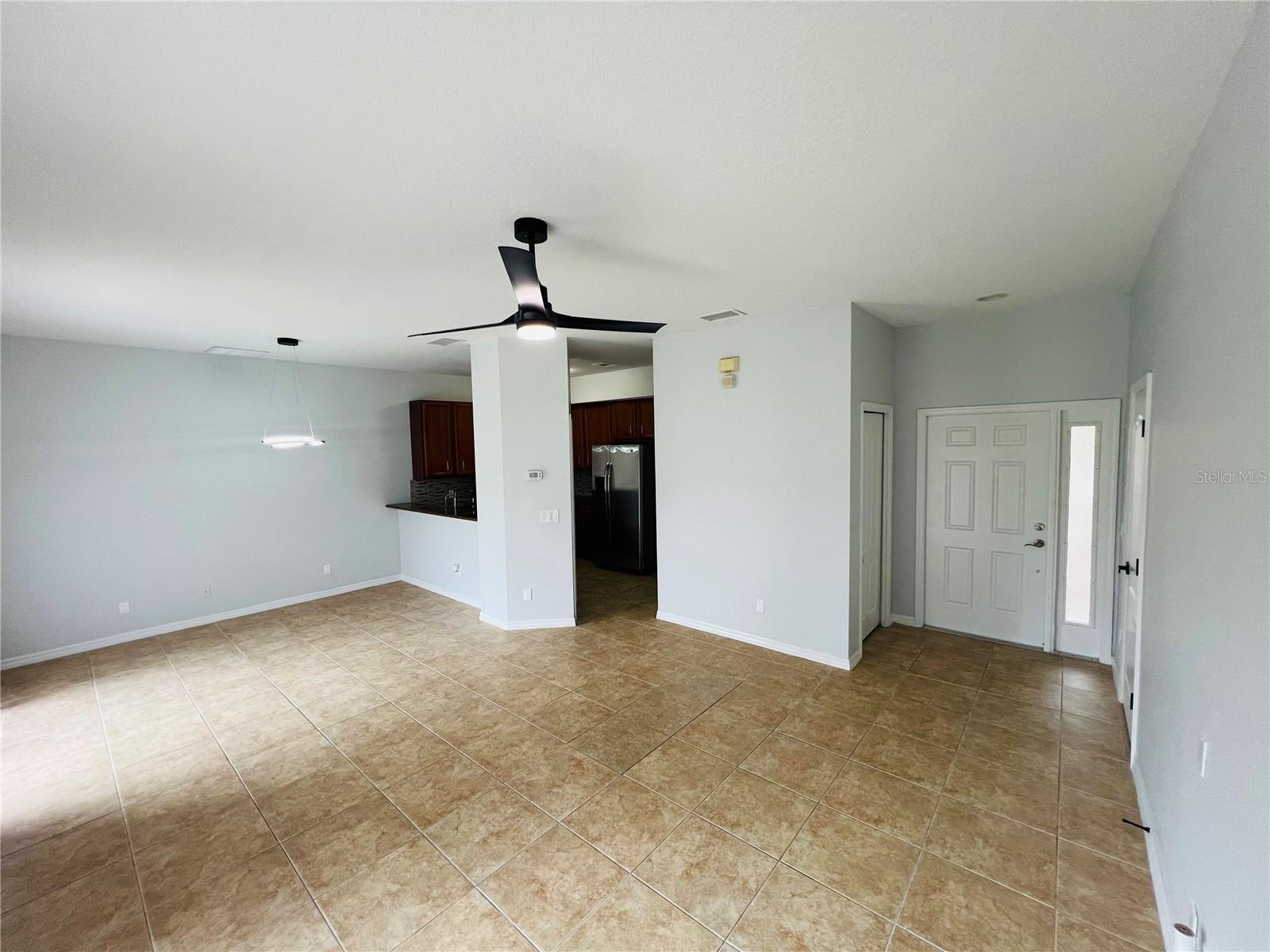 9096 IRON OAK AVE — photo 3
