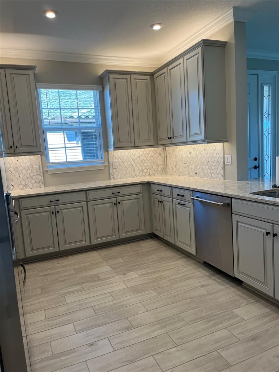 10433 MORNING MIST LN — photo 23