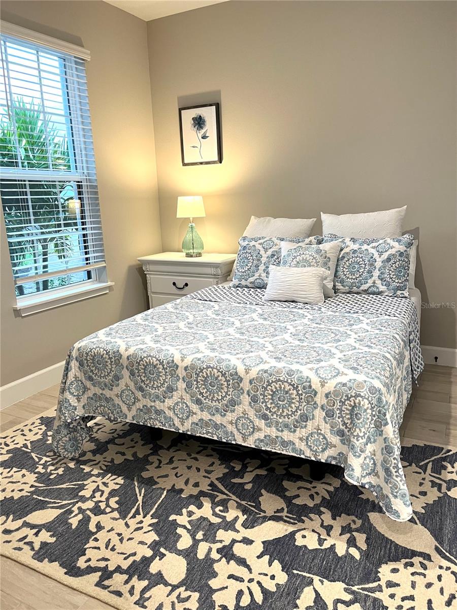 10433 MORNING MIST LN — photo 32
