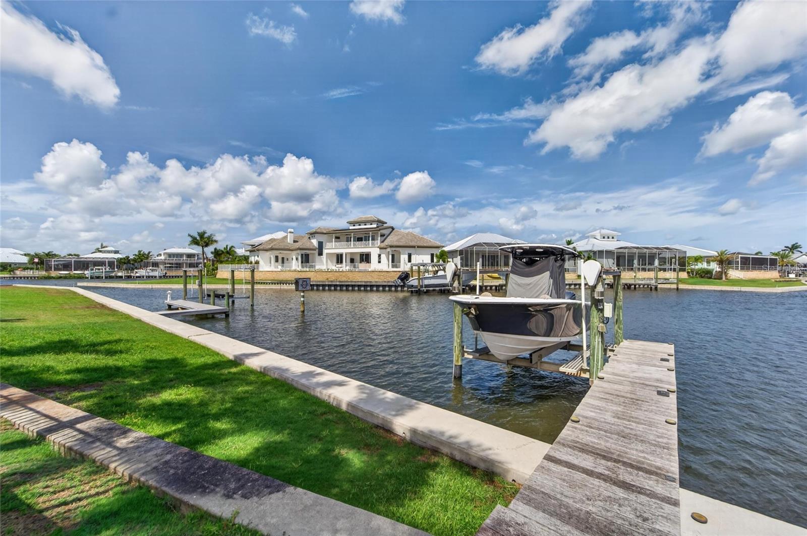 5722 SEA TROUT PL — photo 88