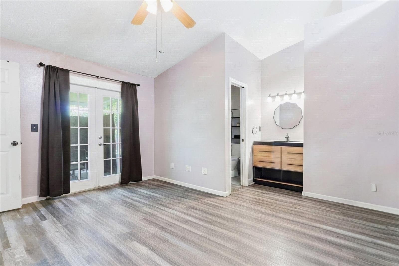 1405 E FRANCES AVE — photo 7