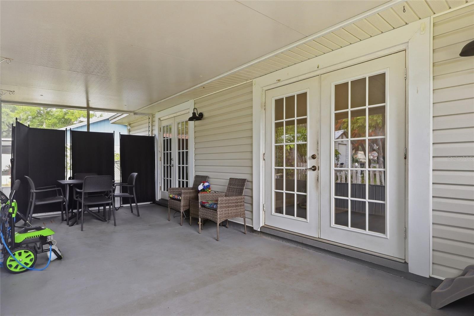 1405 E FRANCES AVE — photo 21