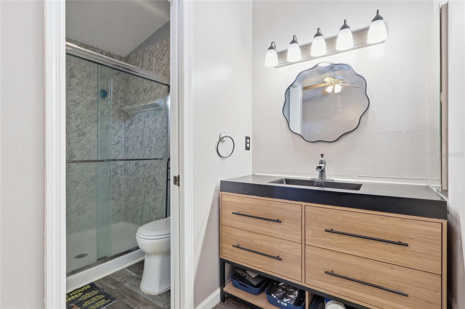 1405 E FRANCES AVE — photo 8