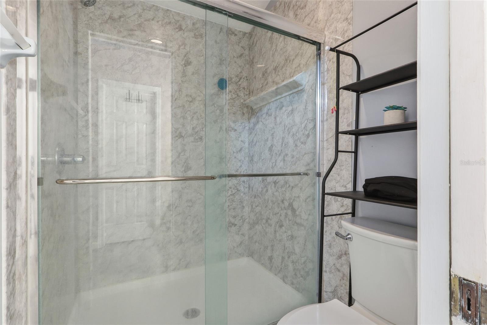 1405 E FRANCES AVE — photo 9