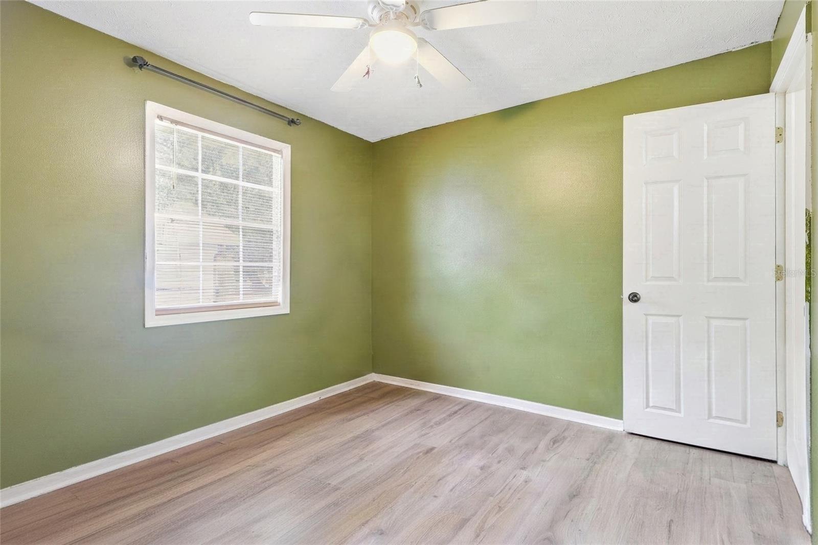 1405 E FRANCES AVE — photo 12