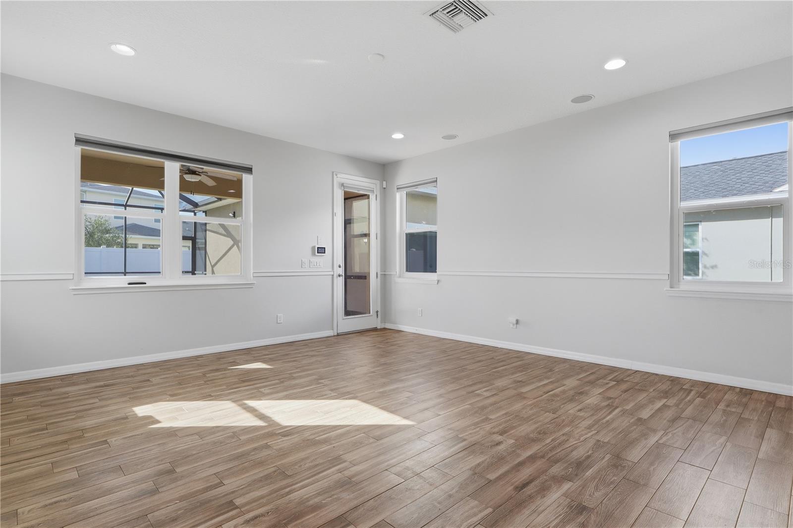 32659 HARMONY OAKS DR — photo 16