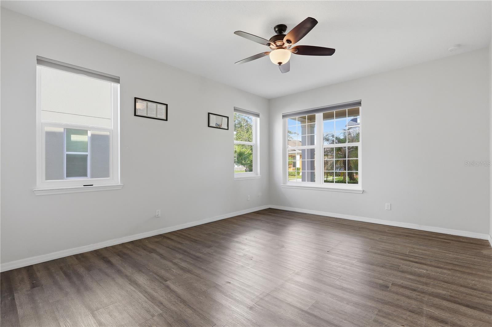 32659 HARMONY OAKS DR — photo 17