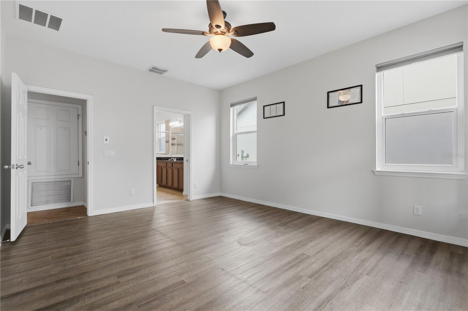 32659 HARMONY OAKS DR — photo 20