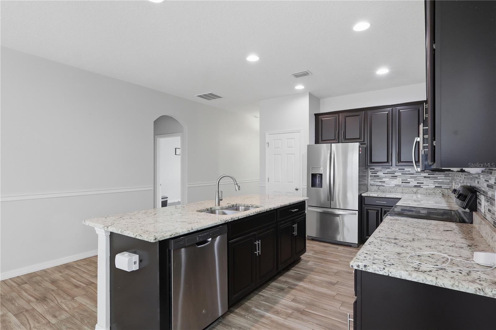 32659 HARMONY OAKS DR — photo 6