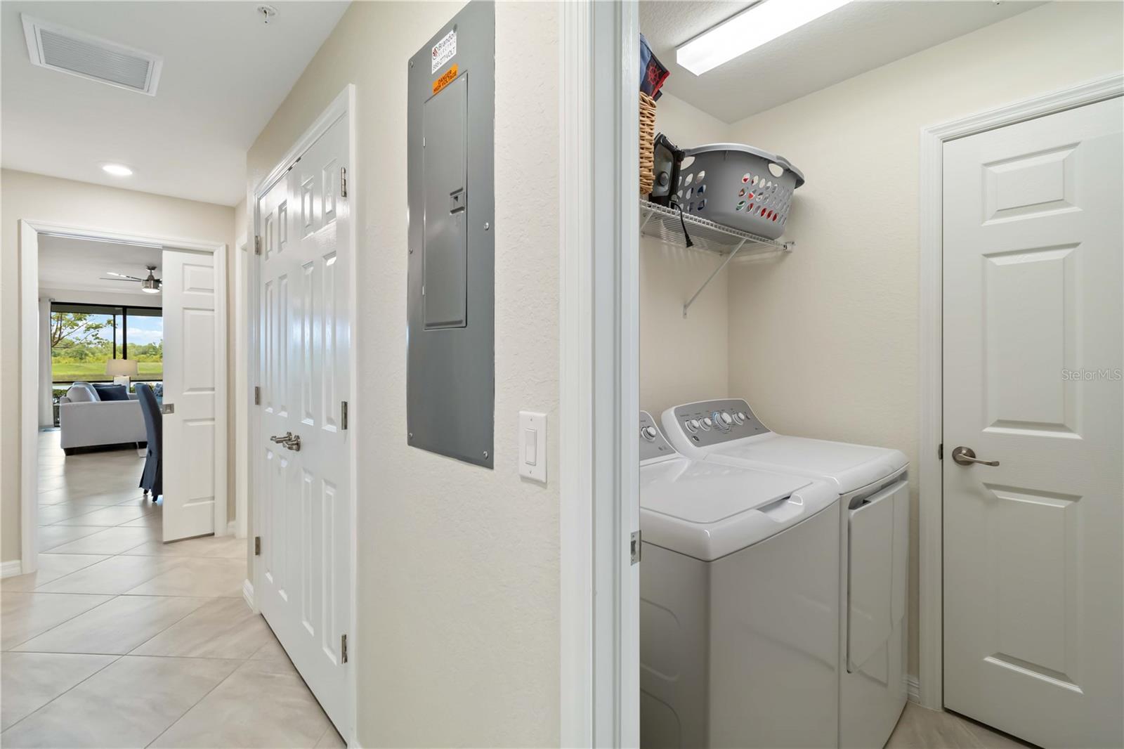 10805 TARFLOWER DR #101 — photo 35