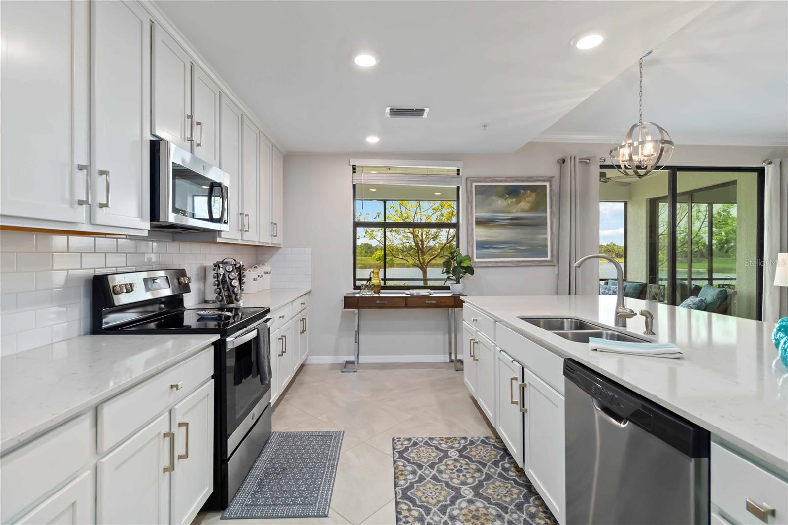 10805 TARFLOWER DR #101 — photo 16