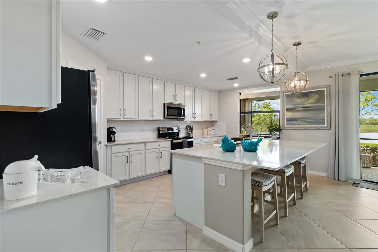 10805 TARFLOWER DR #101 — photo 11