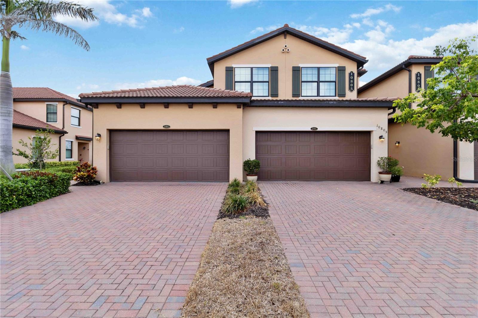 10805 TARFLOWER DR #101 — photo 2