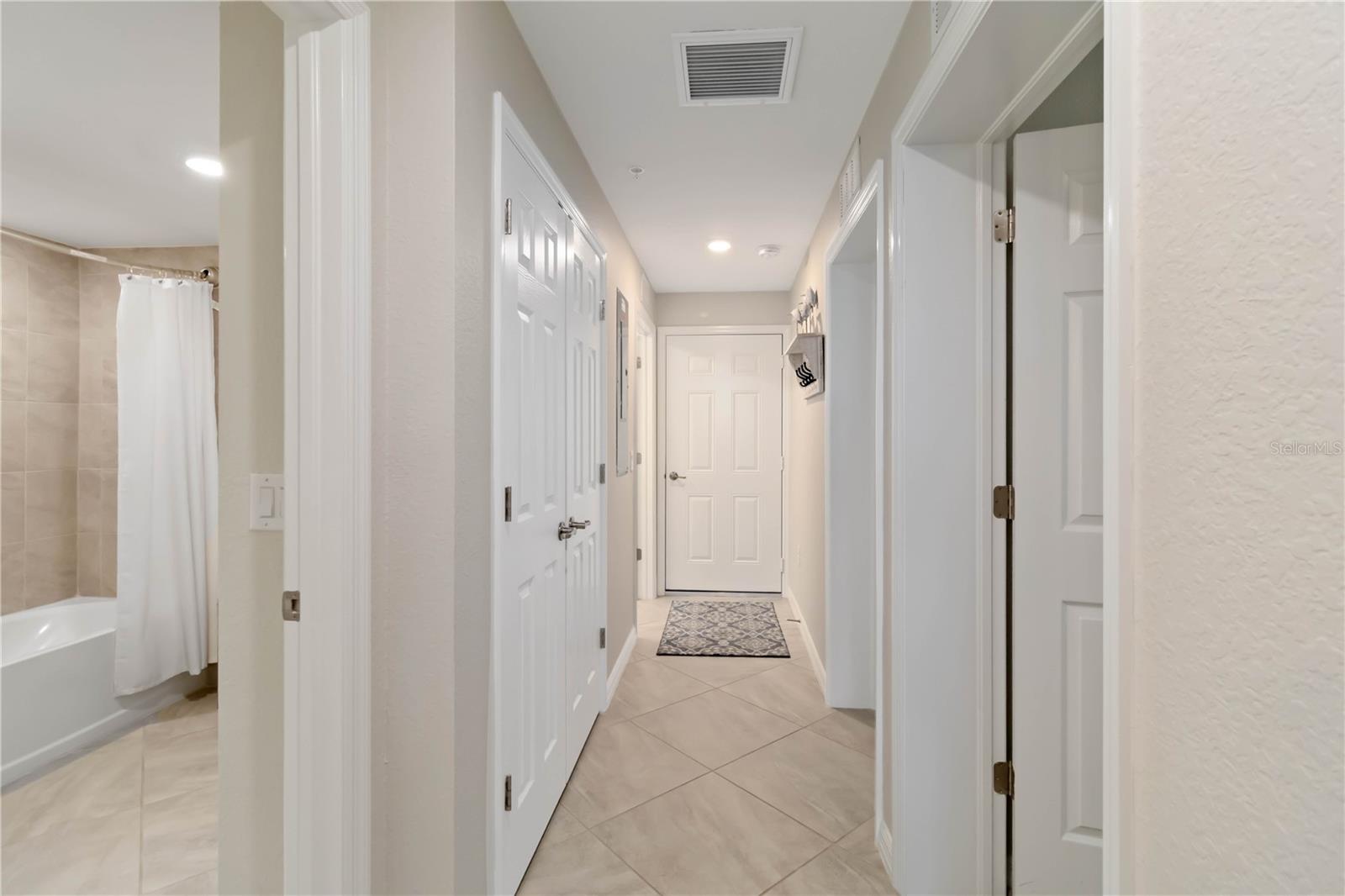 10805 TARFLOWER DR #101 — photo 29