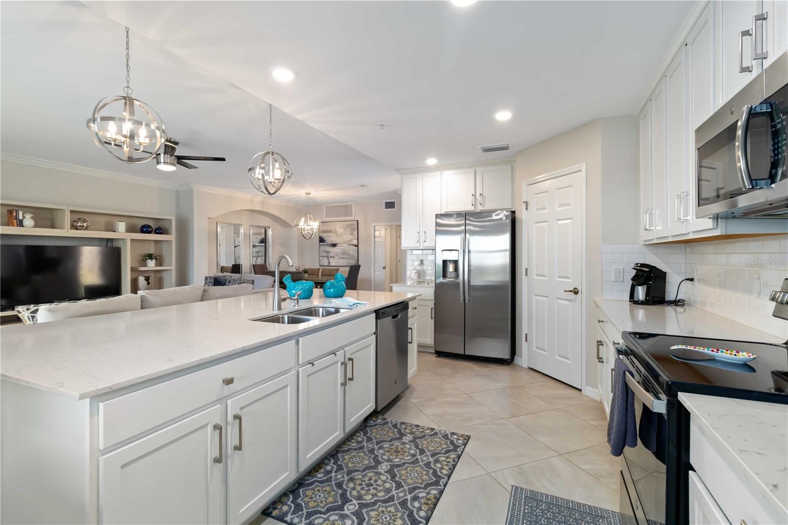 10805 TARFLOWER DR #101 — photo 14