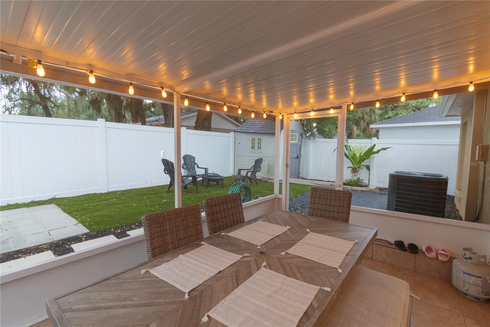 11910 MANGO GROVES BLVD — photo 18