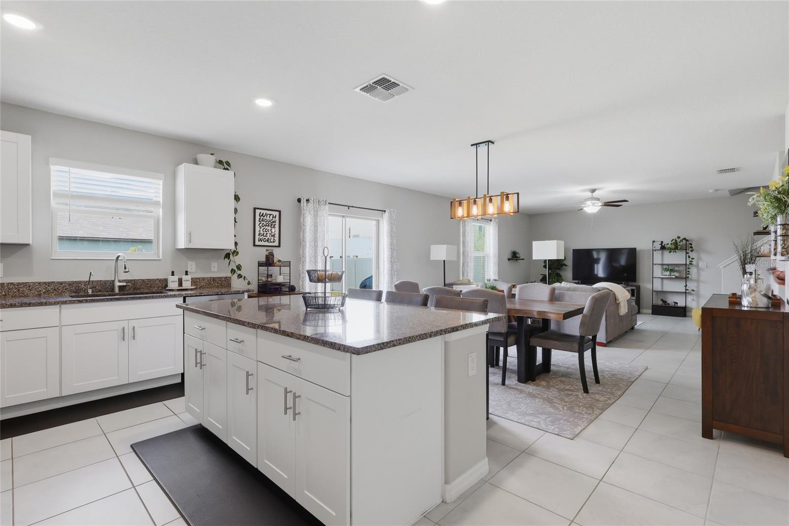 5052 WHITE CHICORY DR — photo 12