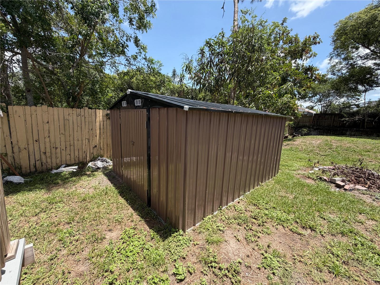 4820 CAPRON ST — photo 33