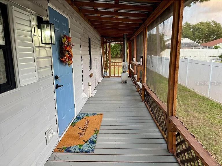 4820 CAPRON ST — photo 4