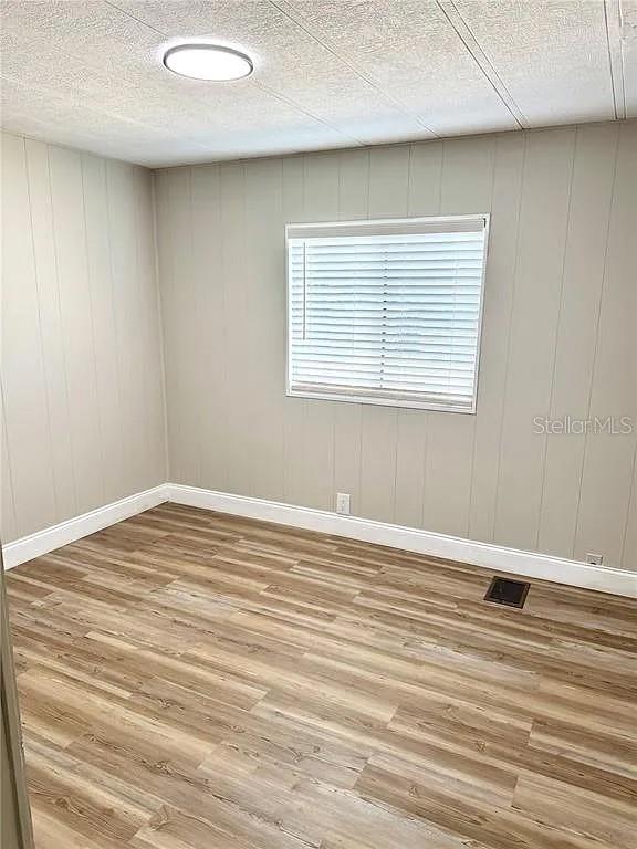 4820 CAPRON ST — photo 22