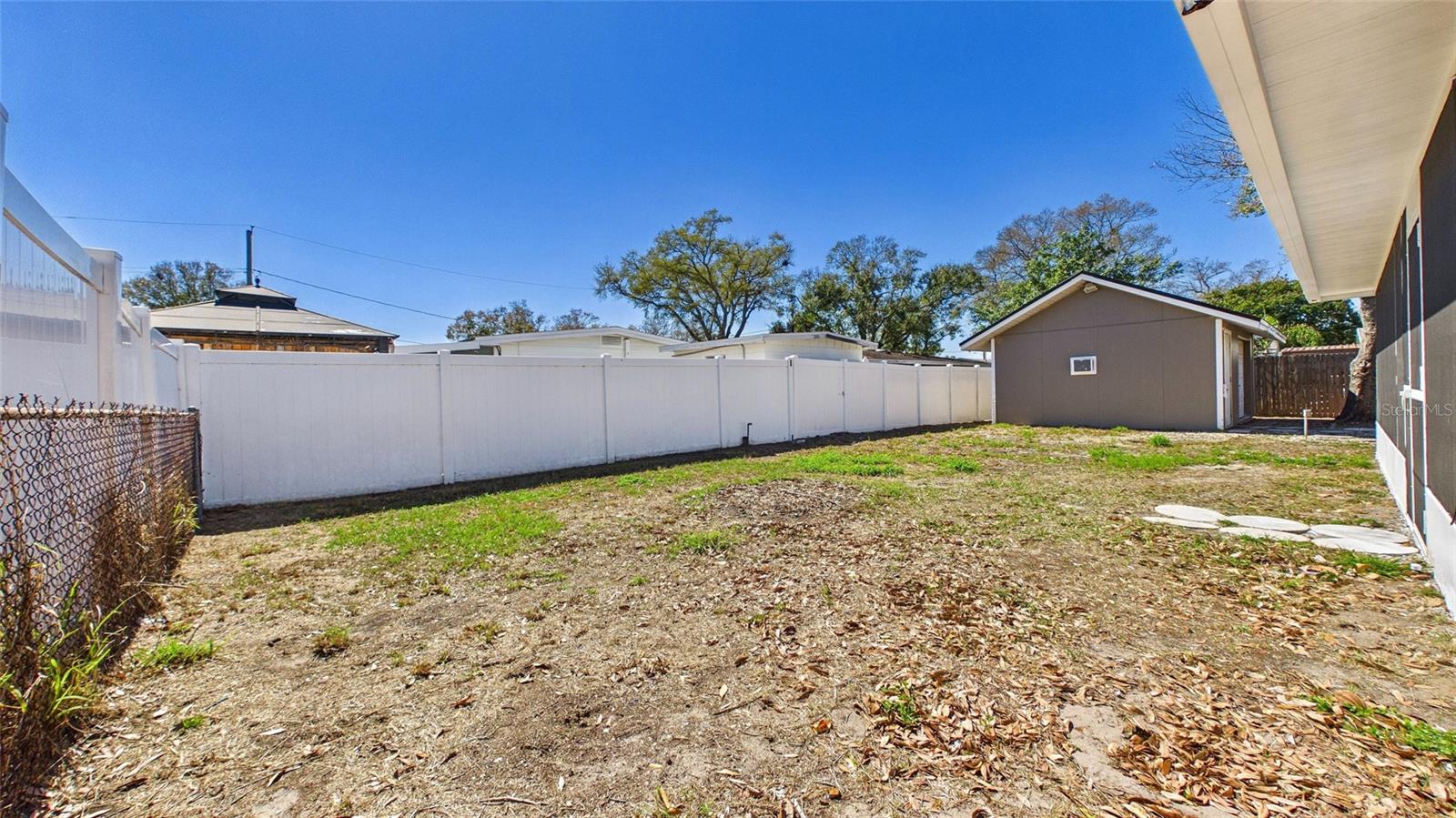 4418 W FAIRVIEW HTS — photo 41