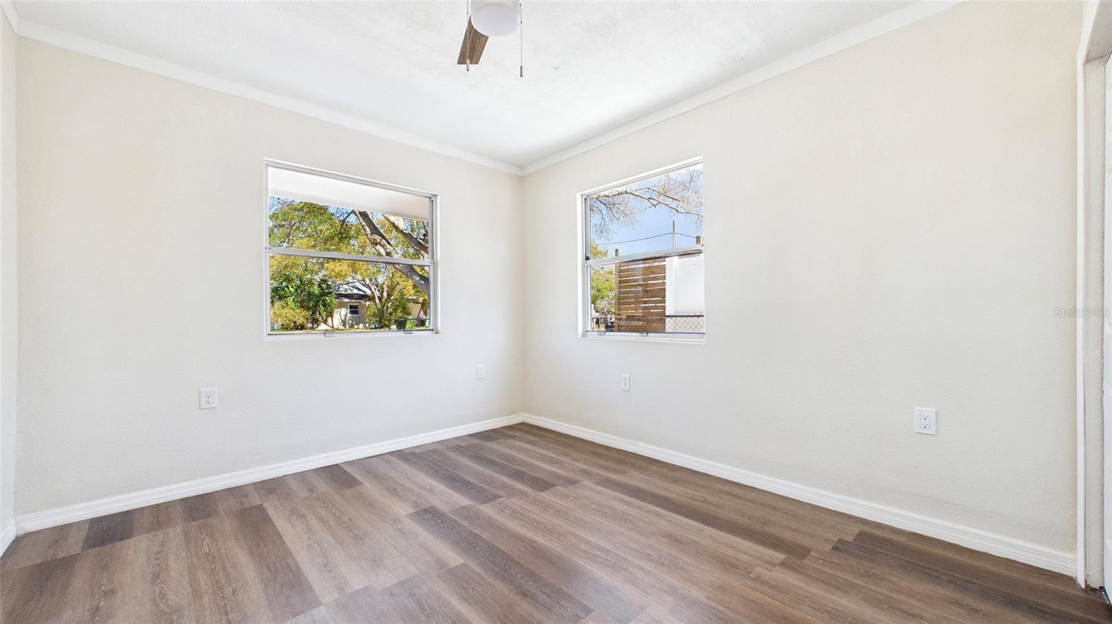 4418 W FAIRVIEW HTS — photo 15