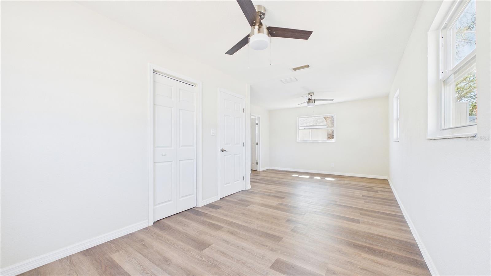 4418 W FAIRVIEW HTS — photo 20